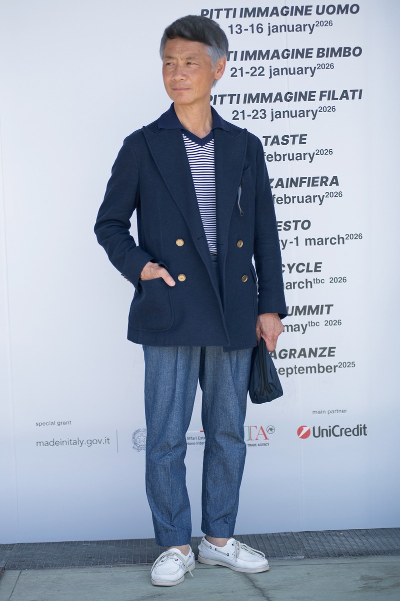 【最旬スナップ実例4】足元ハズしは、スニーカー“じゃなくて”デッキシューズ