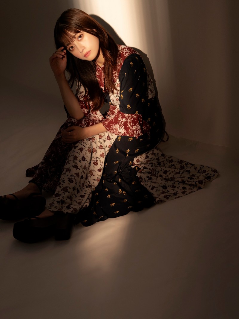 橋本環奈 WebLEON LEON カラダ探し