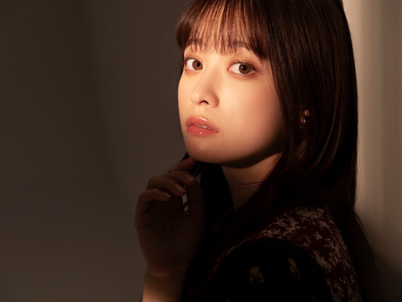 橋本環奈 WebLEON LEON カラダ探し