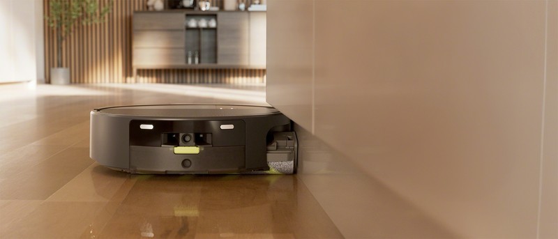 「Roomba® Max 705 Combo ロボット + AutoWash™ 充電ステーション」17万9800円/ルンバ(アイロボット)