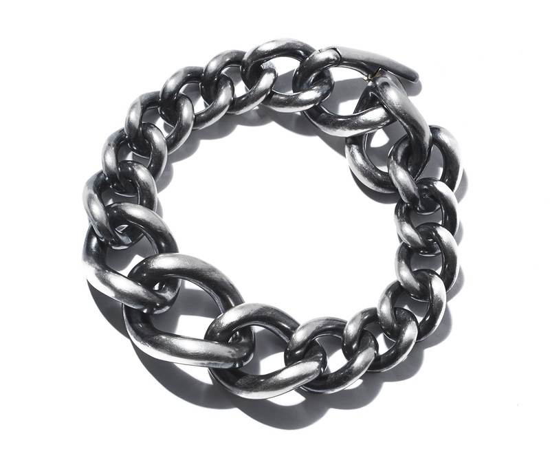 ジュエリー、ブレスレット、バングル、コーデ、着こなし