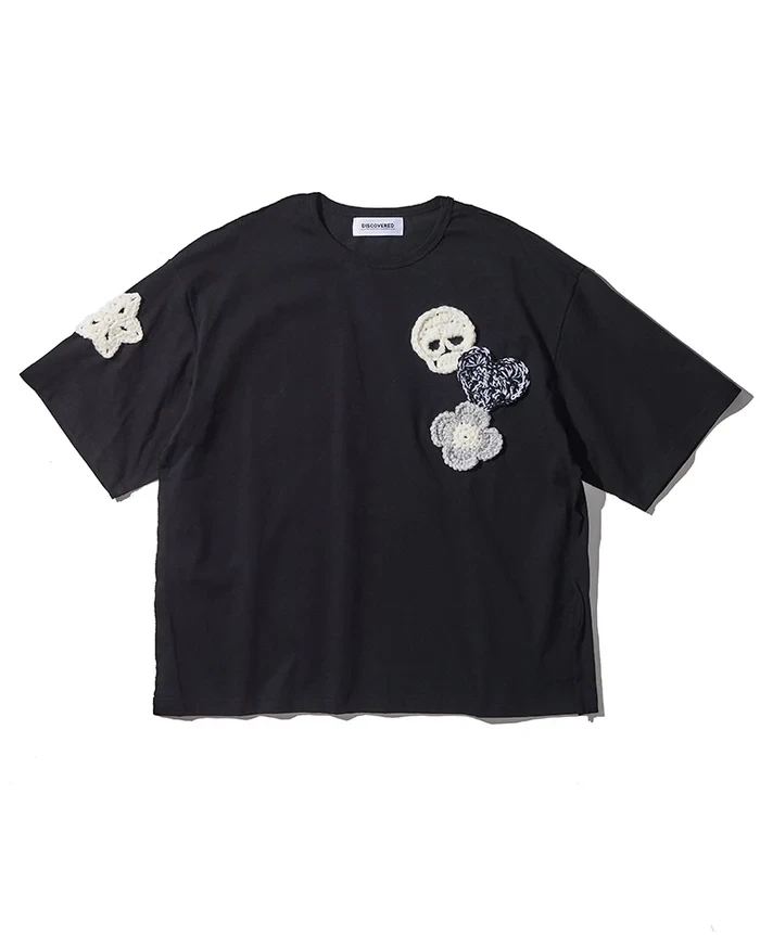 Tシャツ2万4200円／ディスカバード（買えるLEON）