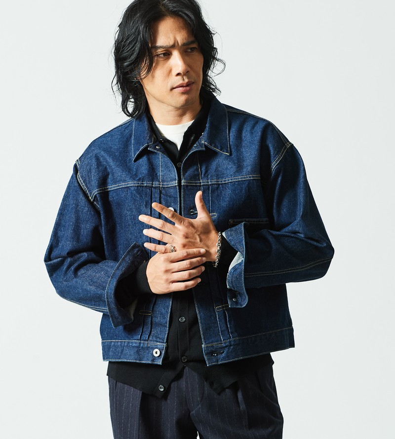 シャツ、ニット、着こなし、コーデ