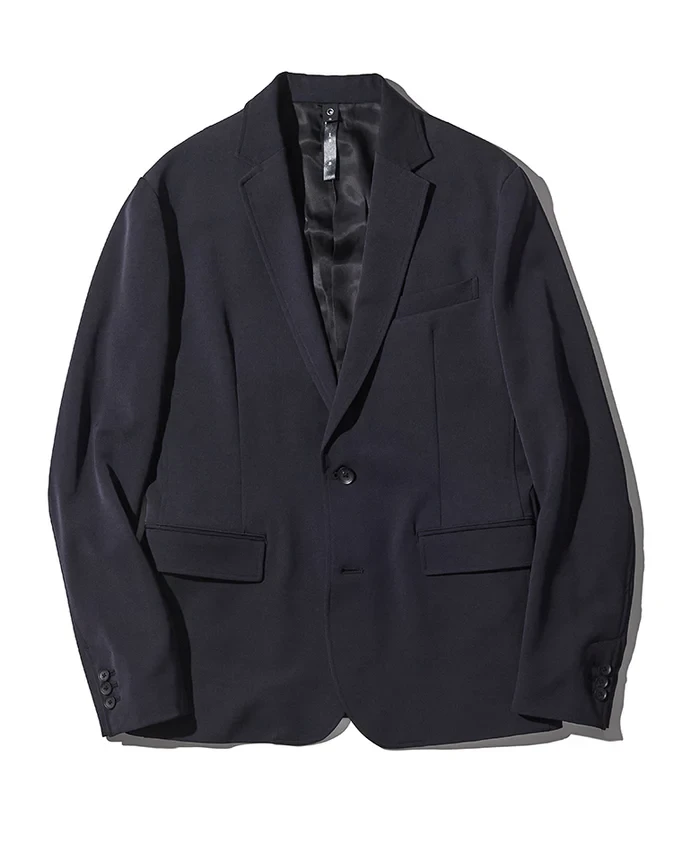 ジャケット4万9500円／ダブルジェイケイ（買えるLEON）