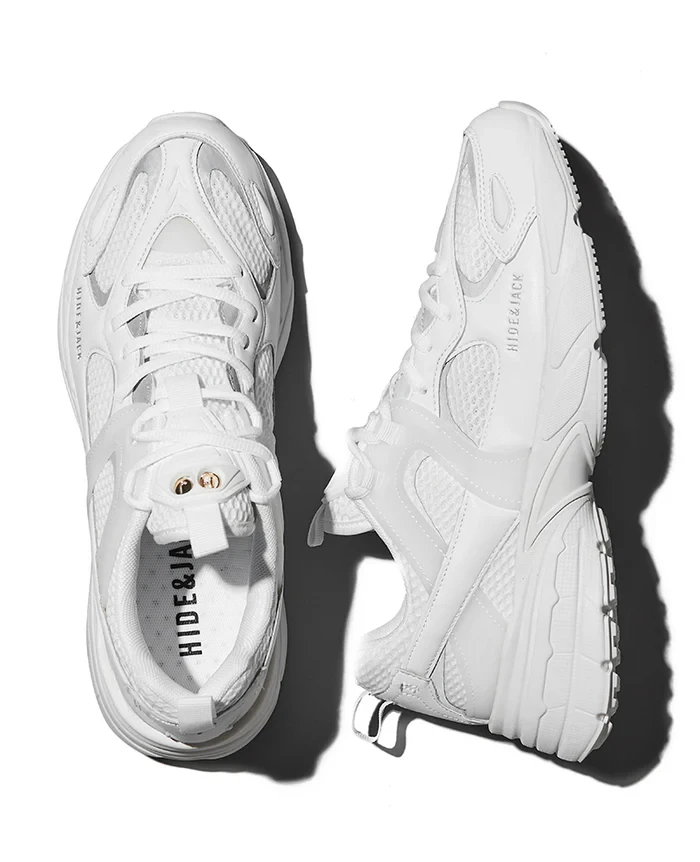 靴3万8500円／ハイド＆ジャック（買えるLEON）