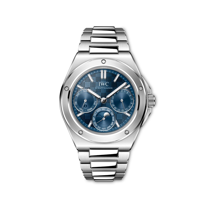 映画『F1®／エフワン　 『IW388309-パイロット・ウォッチ・パフォーマンス・クロノグラフ 41』 自動巻き、18KRGケース（41㎜）、ラバーストラップ(「EasX-CHANGE」システム採用)。10気圧防水。410万8500円／IWC