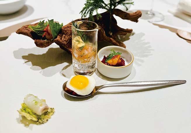 連載／真の“贅沢”とは　コラムニストの中村孝則さん