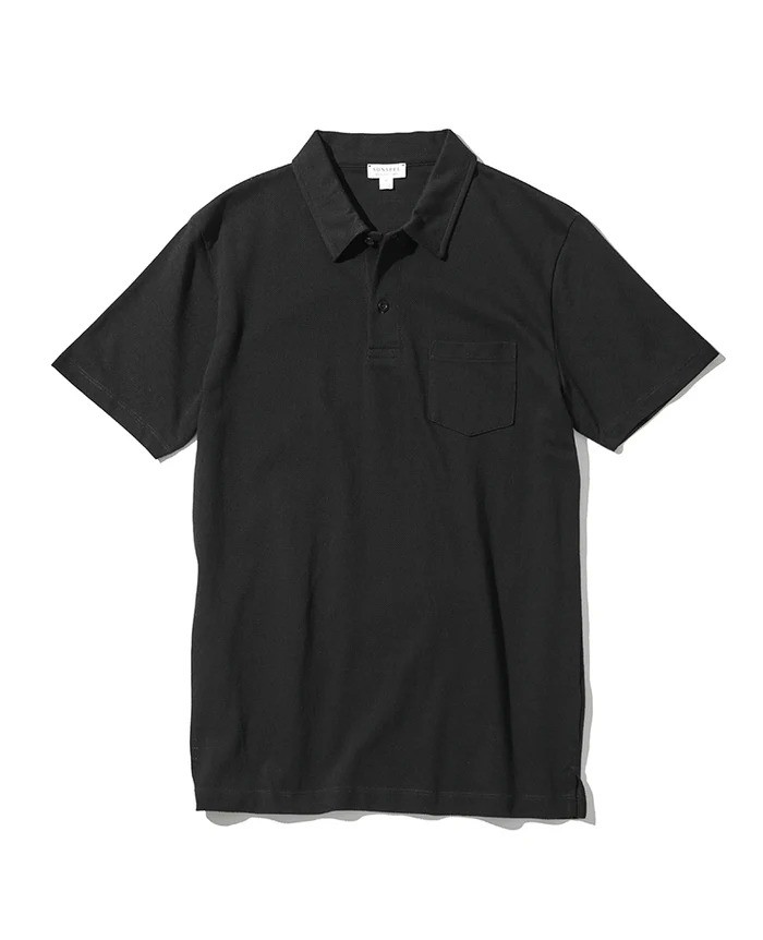 ポロシャツ¥25,080／サンスペル（買えるLEON）