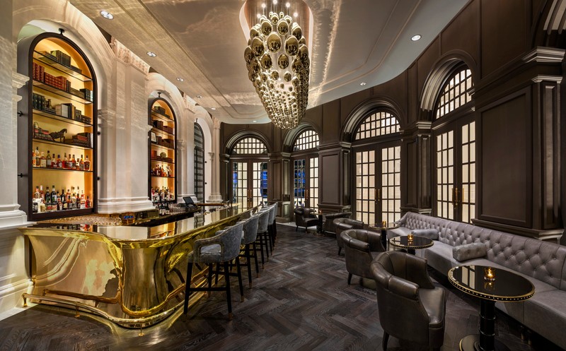 ラッフルズ シンガポールにあるバーのひとつ「ライターズバー」。