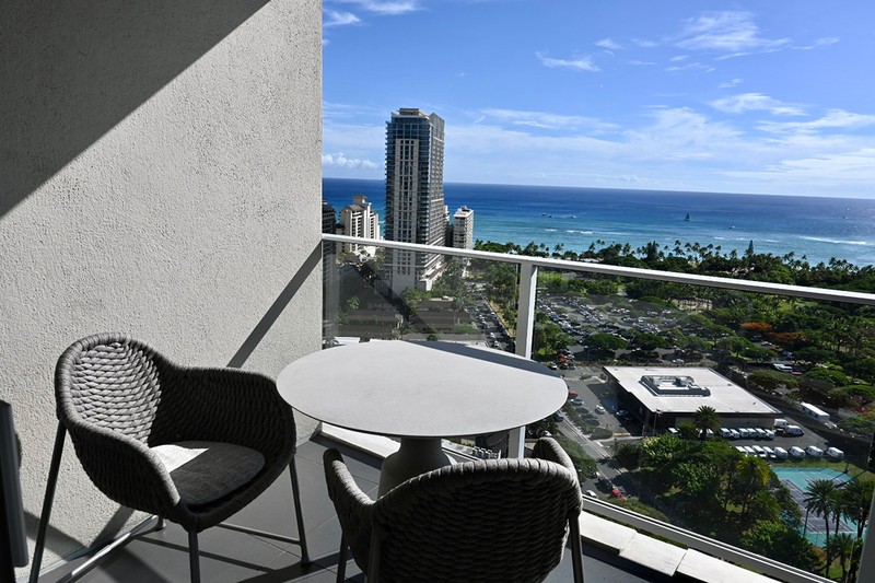 ザ・リッツ・カールトン・レジデンス ワイキキビーチのラナイからの眺め