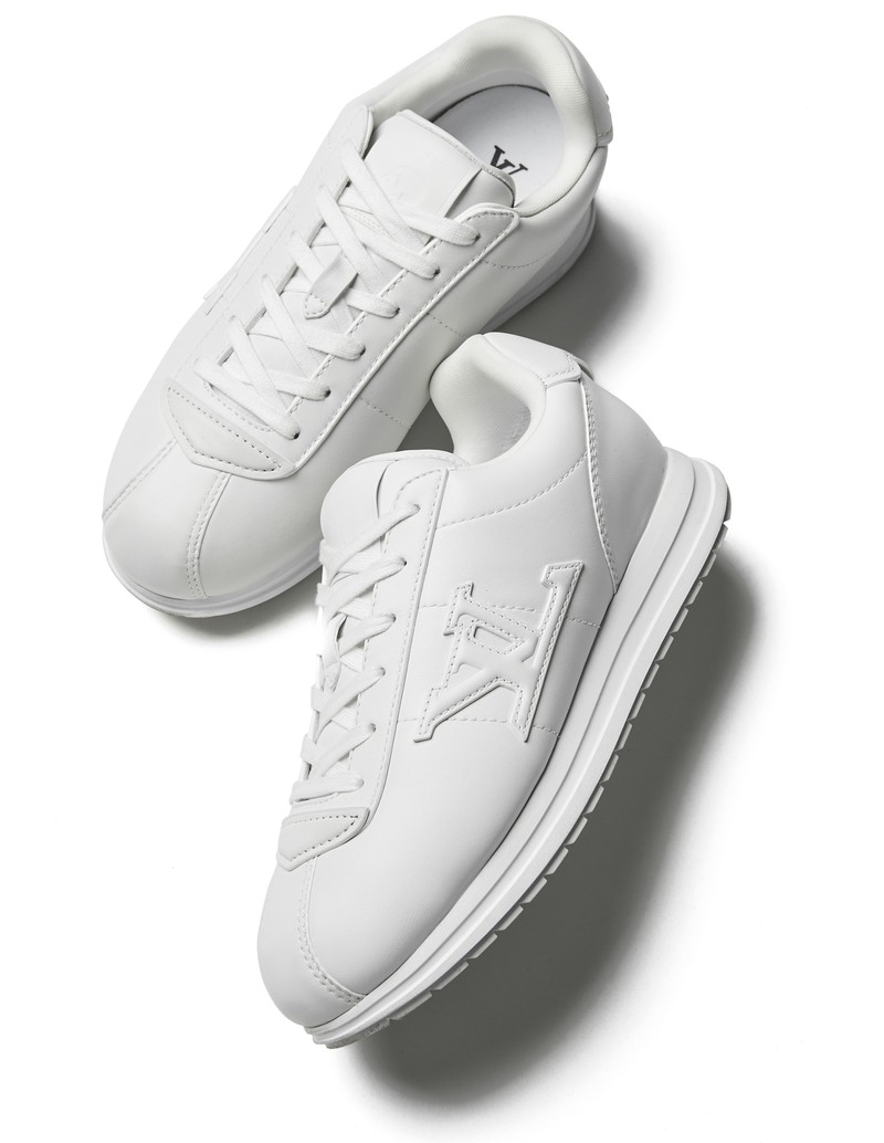 スニーカー、白スニーカー、メゾンブランド、モテる