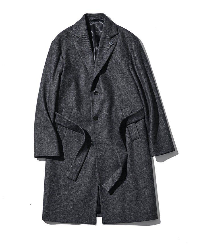 コート24万2000円／ラルディーニ（買えるLEON）