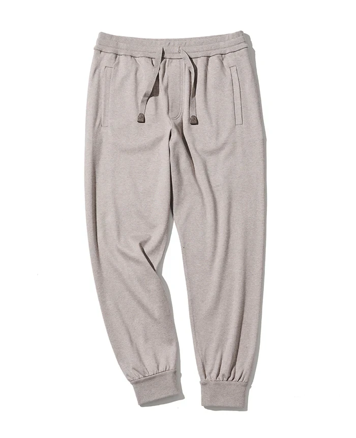 パンツ25万3000円／ブリオーニ（買えるLEON）