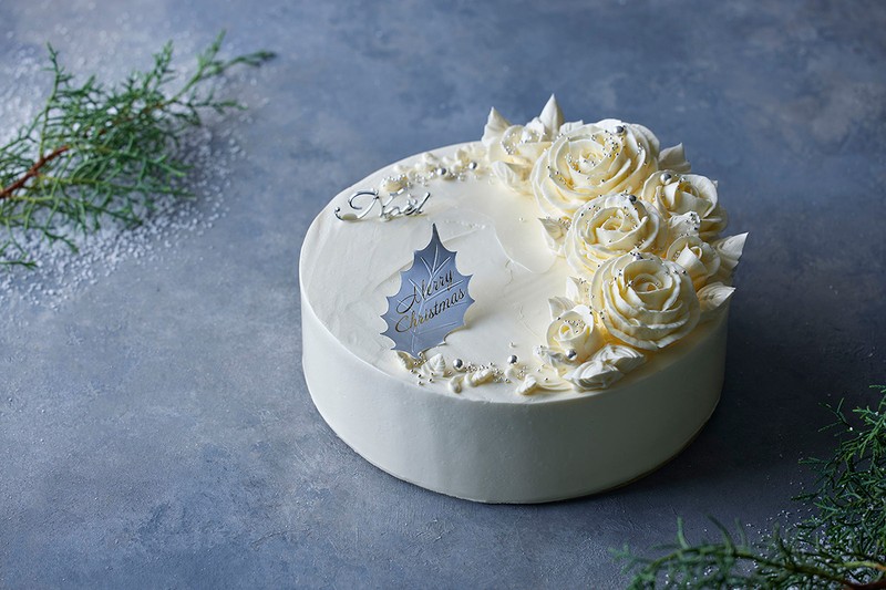 ウェスティンホテル東京 「バタークリームケーキ“ノエル フルール”」 1万6000円(直径21㎝×高さ10cm アルコール使用) ※限定10台