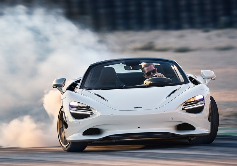 【オヤジの本音バイブル8】 運転上手♡と錯覚させたい……女性の弱点「G」がなめらかなクルマ選びがポイントです