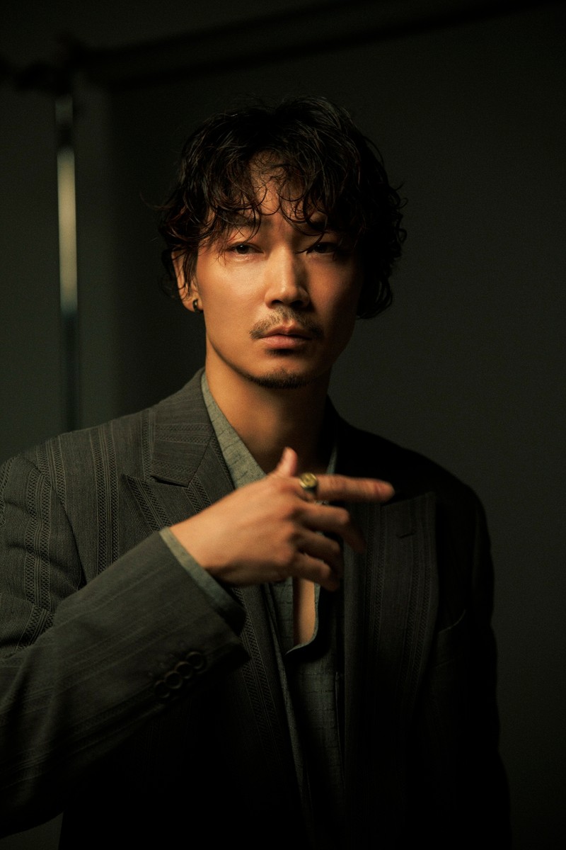 北村匠海 綾野剛 愚か者の身分 WebLEON LEON