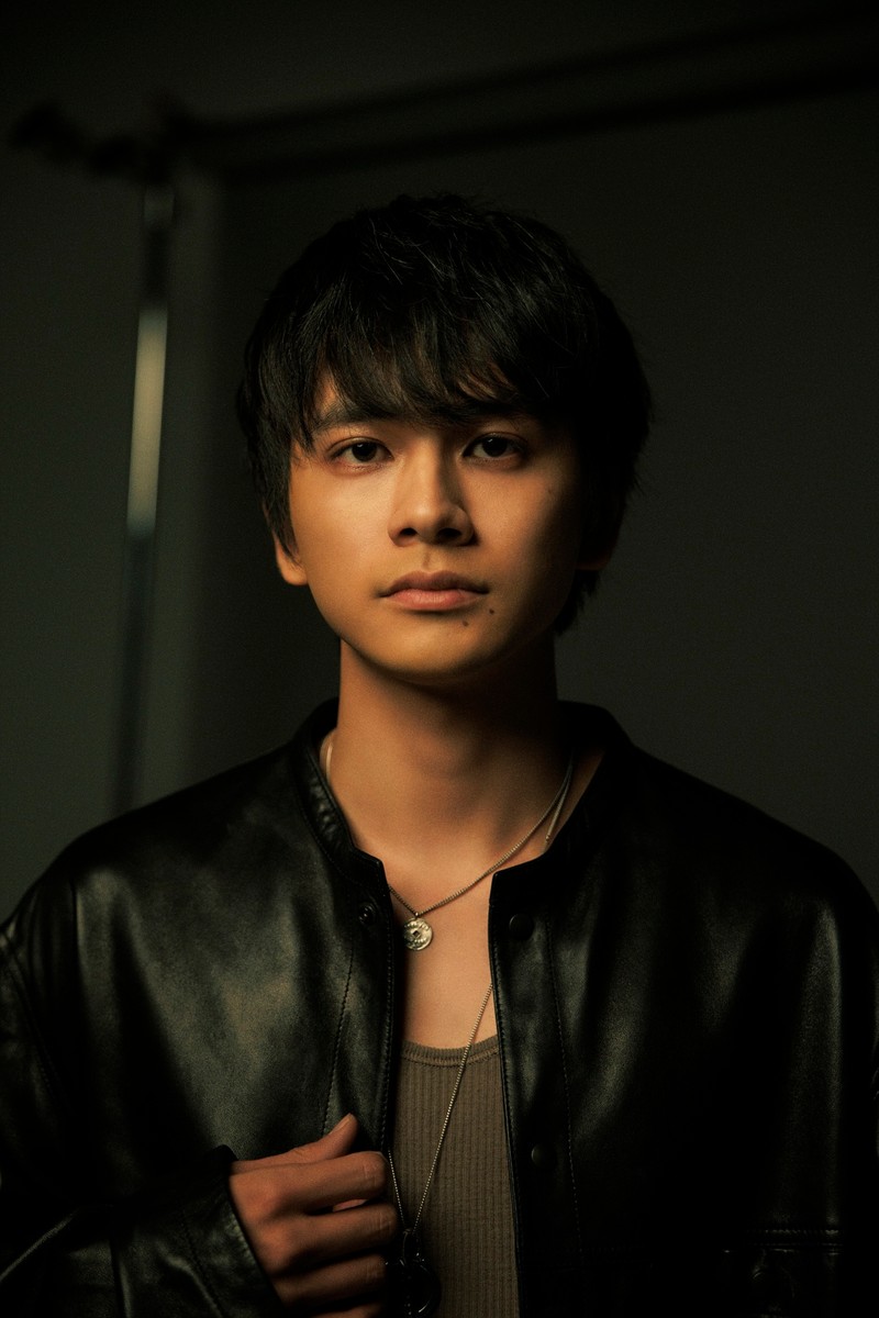 北村匠海 綾野剛 愚か者の身分 WebLEON LEON