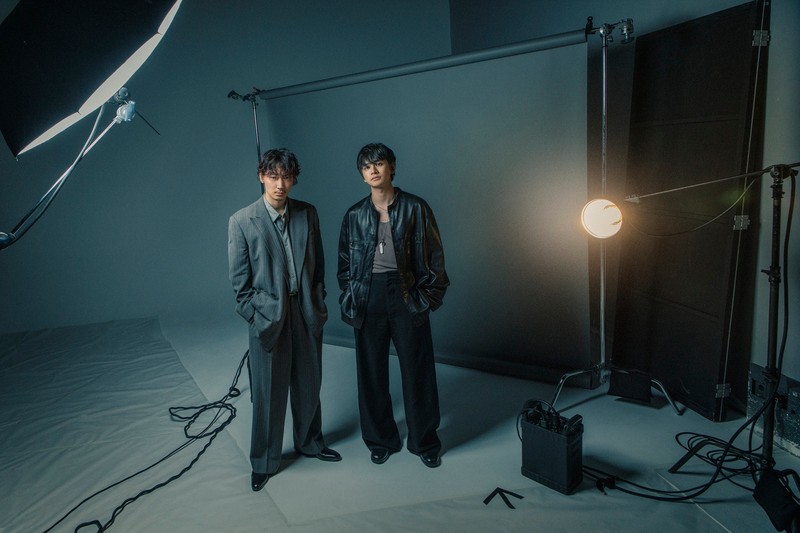 北村匠海 綾野剛 愚か者の身分 WebLEON LEON