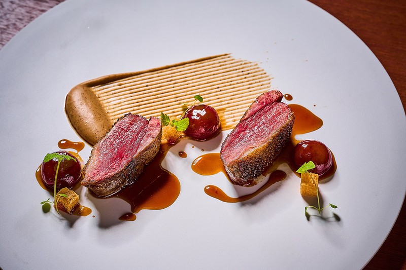 d'ici（ディシ）　「青森県産津軽鴨のロティ」