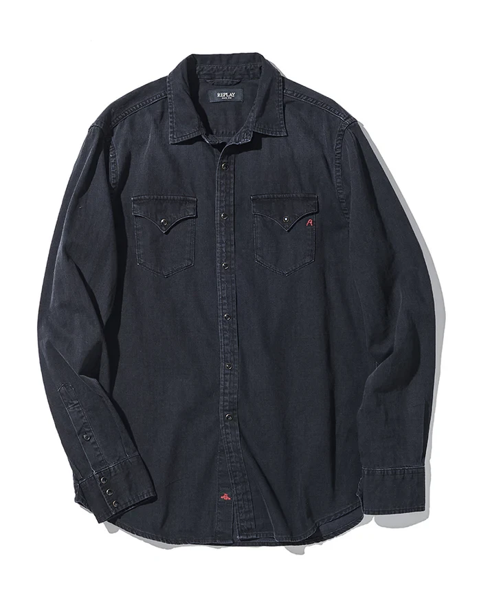 シャツ3万3000円／リプレイ（買えるLEON）