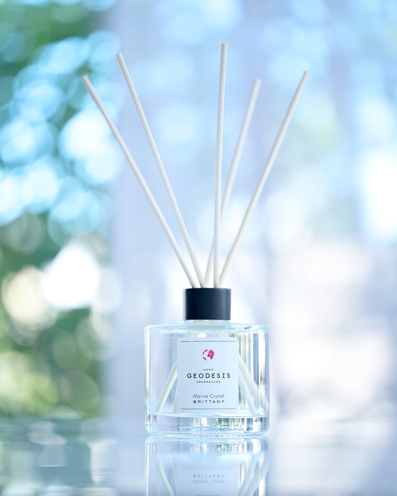 「ジェオデジス クリスタル マラン ディフューザー」（200ml）1万3200円／GEODESIS