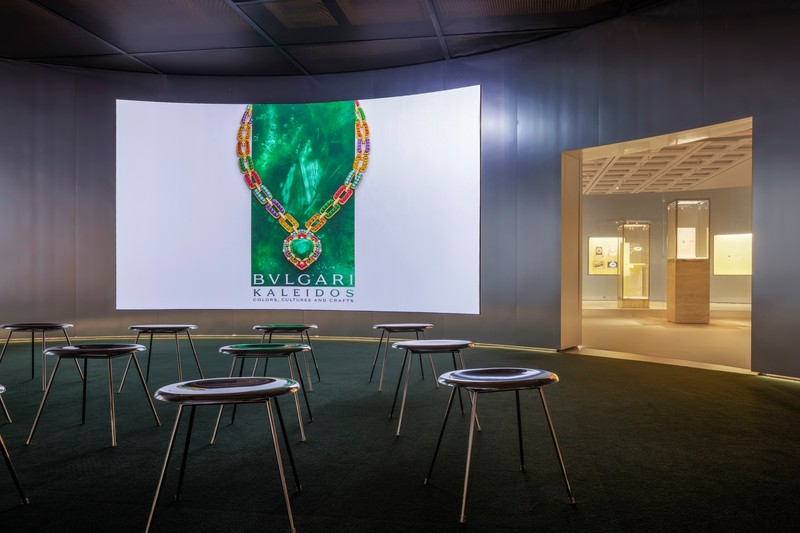 「ブルガリ カレイドス 色彩・文化・技巧」 LEON ブルガリ 国立新美術館