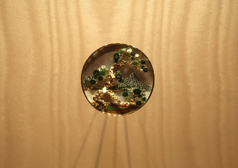 「ブルガリ カレイドス 色彩・文化・技巧」 LEON ブルガリ 国立新美術館