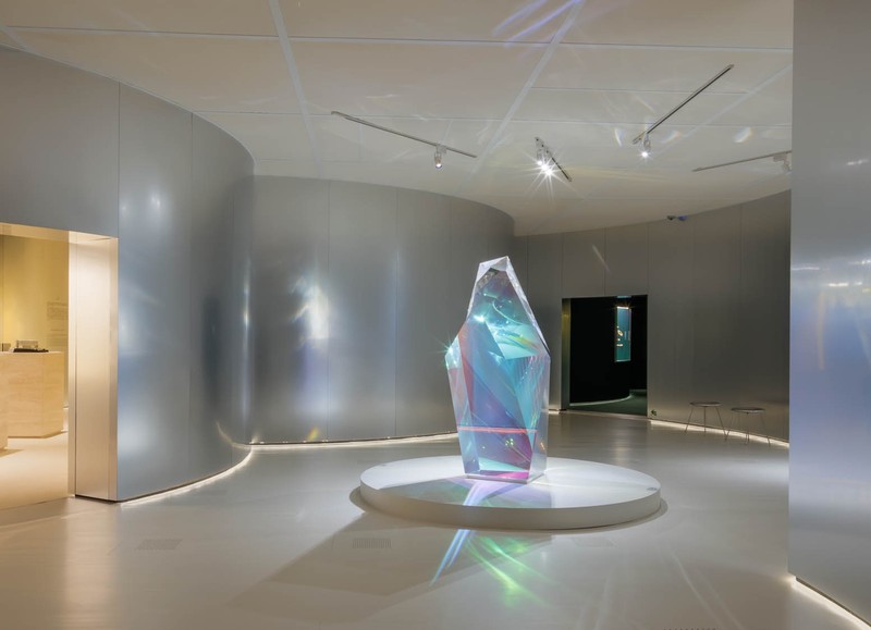 「ブルガリ カレイドス 色彩・文化・技巧」 LEON ブルガリ 国立新美術館