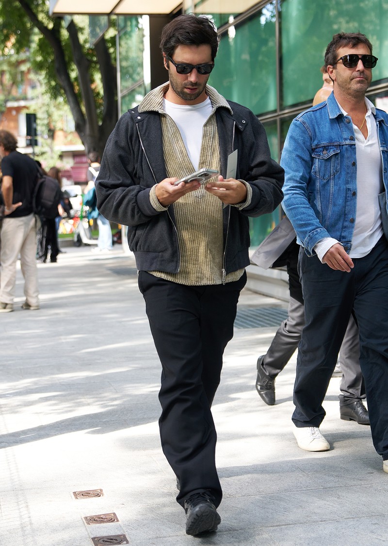 イタリア メンズファッション スナップ コーディネート イケオジ ちょい悪（ワル）おやじ LEON 