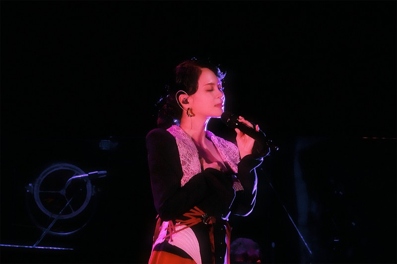 小柳ゆき 【応募締切迫る!】 12/17(水)は「NOËL LEON」で特別な一夜を♡