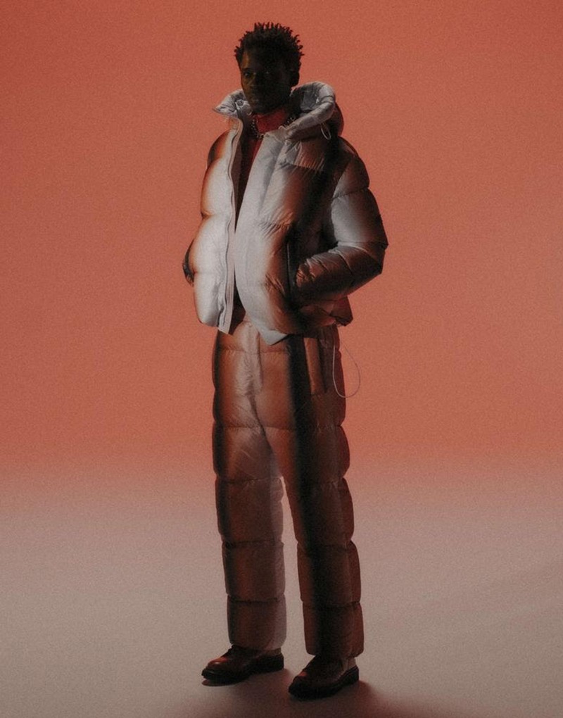 ▲ ダウンジャケット18万7000円、ダウンパンツ13万2000円/ともにタトラス(タトラス カスタマーセンター)