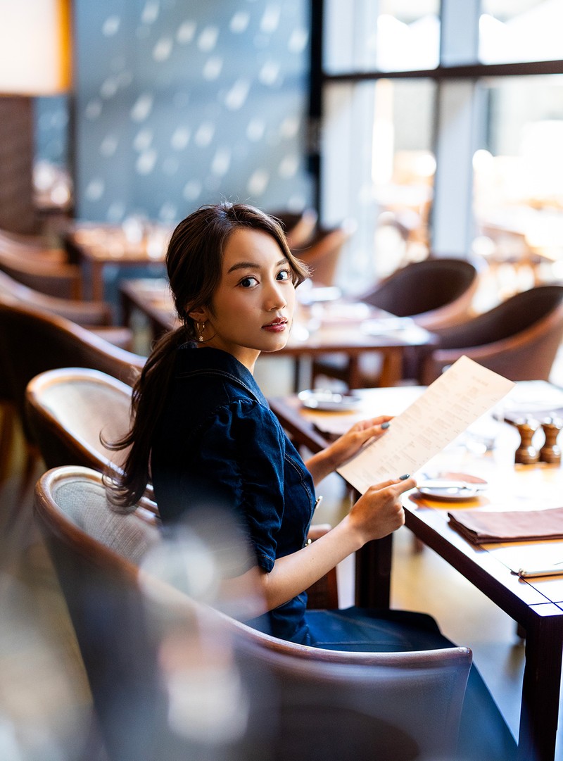 黒木ひかり グランド ハイアット 東京  オーク ドア