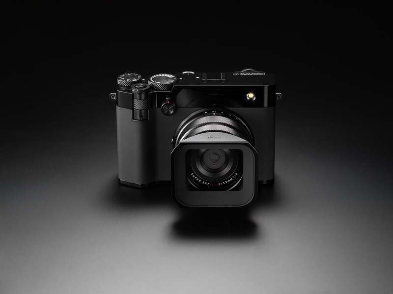 藤原ヒロシ × GFX100RF FRAGMENT EDITION