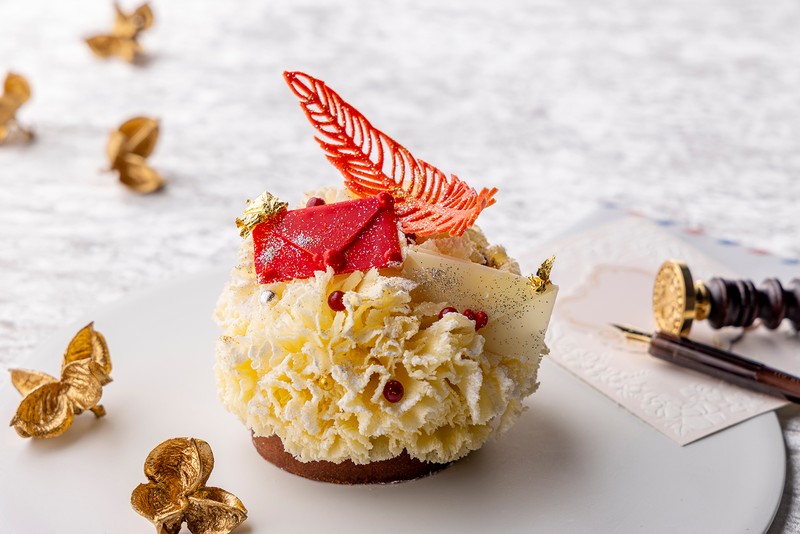 「プルミエール・レットル」7776円(直径8cm)