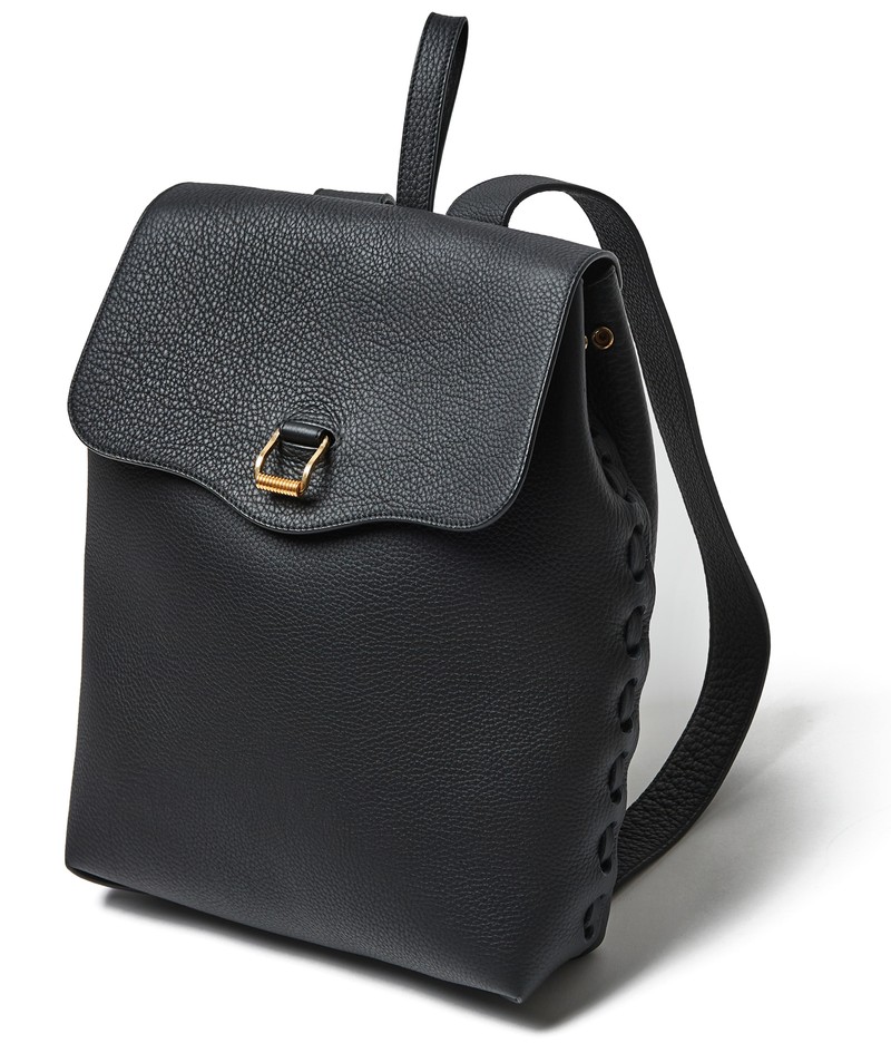 バッグ、バックパック、リュック、黒、コーデ