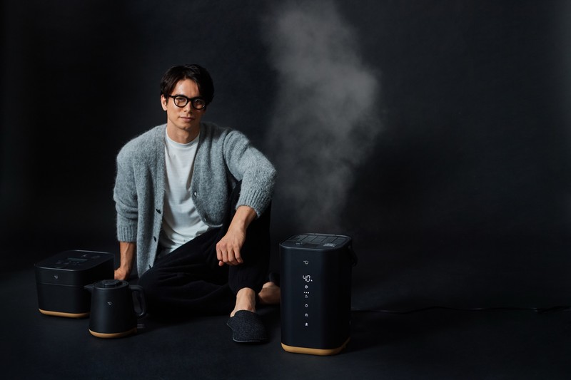 「STAN.」加湿器。3万3000円/象印マホービン