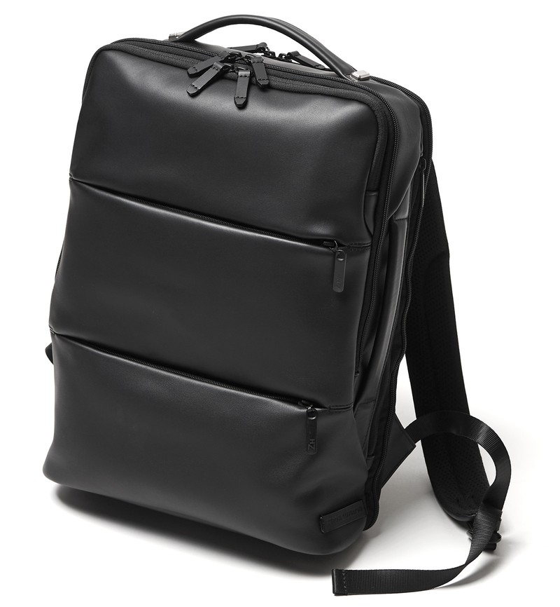 バッグ、バックパック、リュック、黒、コーデ