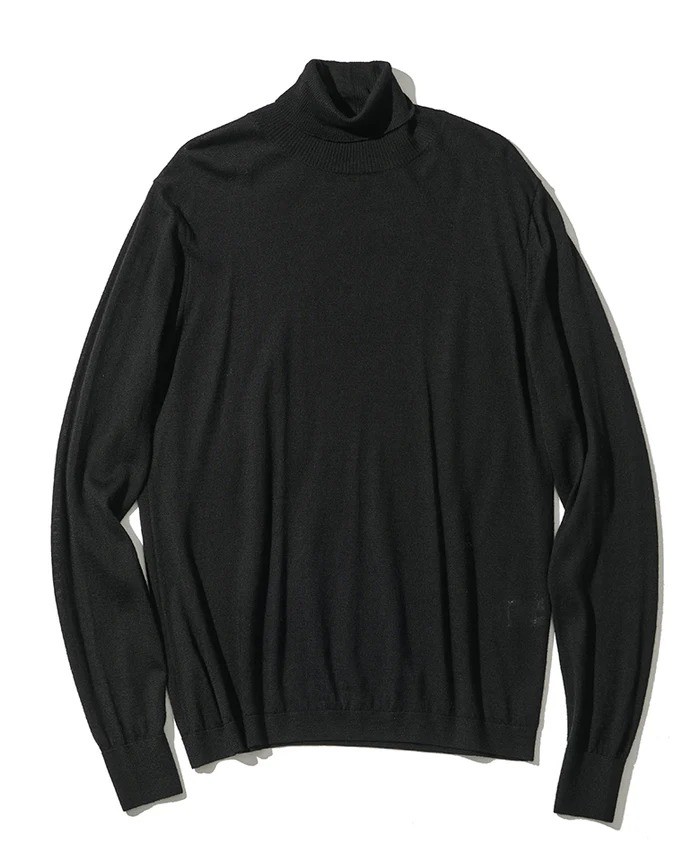 ニット7万9200円／リヴォラ（買えるLEON）