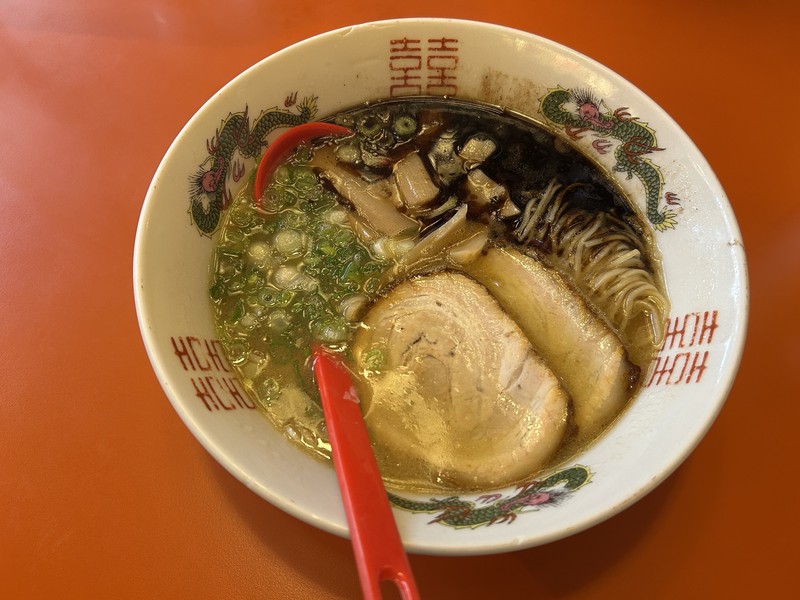  「ISSHIN RAMEN」の九州ラーメン。