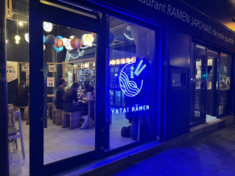  「YATAI RAMEN」の夜の雰囲気はこんな感じ。