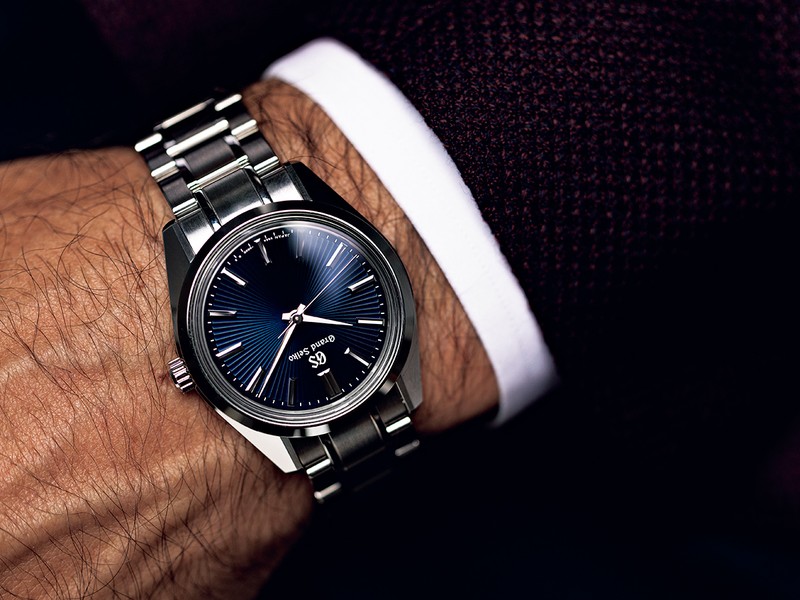  時計77万円／グランドセイコー（セイコーウオッチお客様相談室）