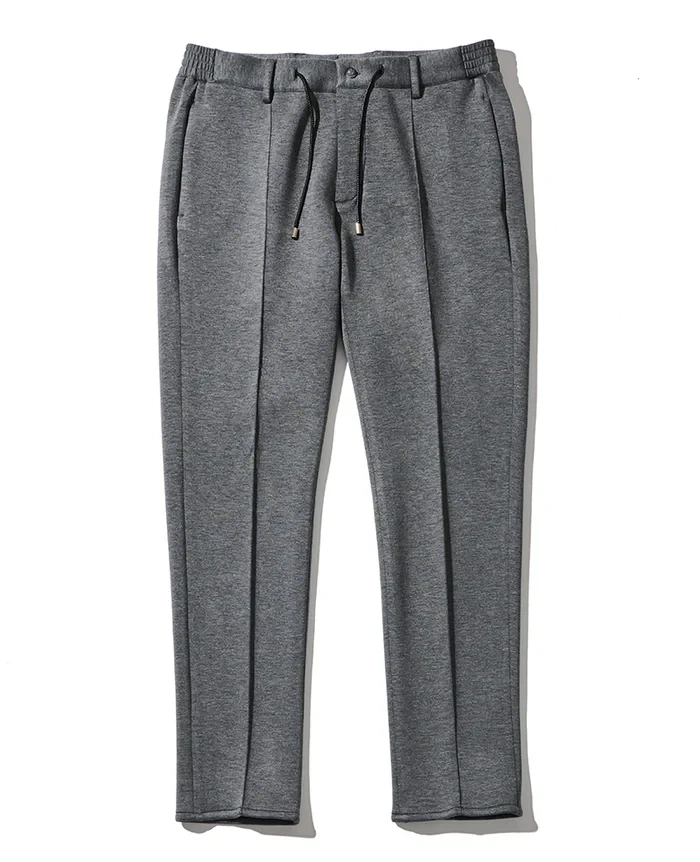 パンツ3万9600円／ジャブスアルキヴィオ（買えるLEON）