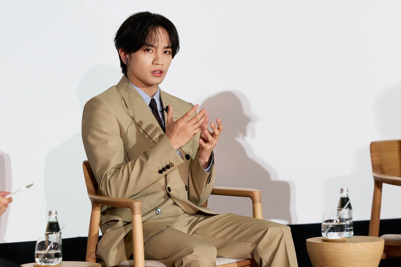 ケリング「ウーマン・イン・モーション」　中島健人　是枝和裕　高畑充希　LEON　WebLEON