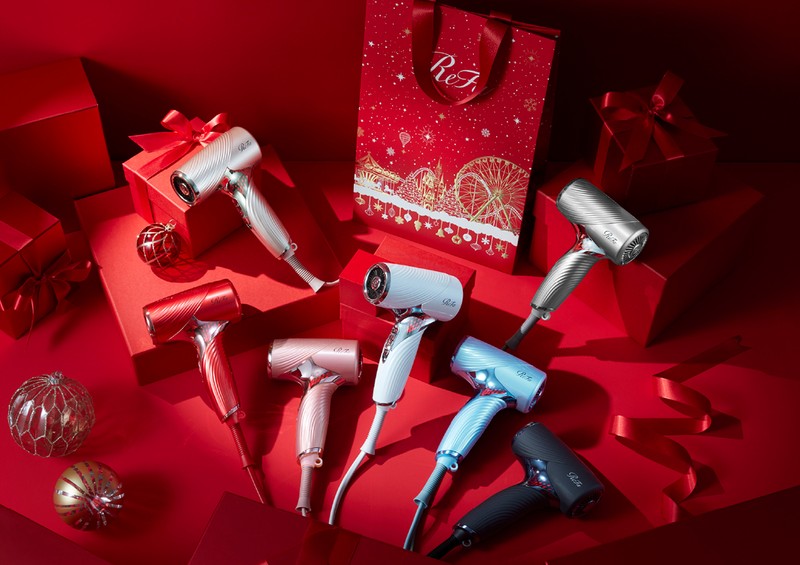 「リファビューテック ドライヤー SE」各3万3000円/MTG