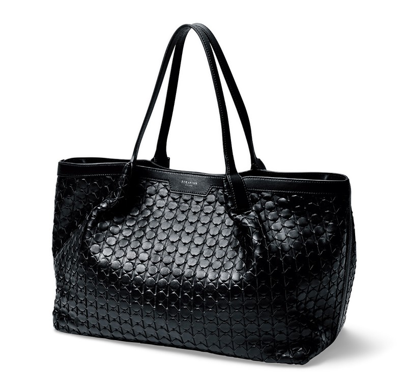 バッグ［W49×H32×D22㎝］47万4100円／セラピアン（リシュモン ジャパン セラピアン）