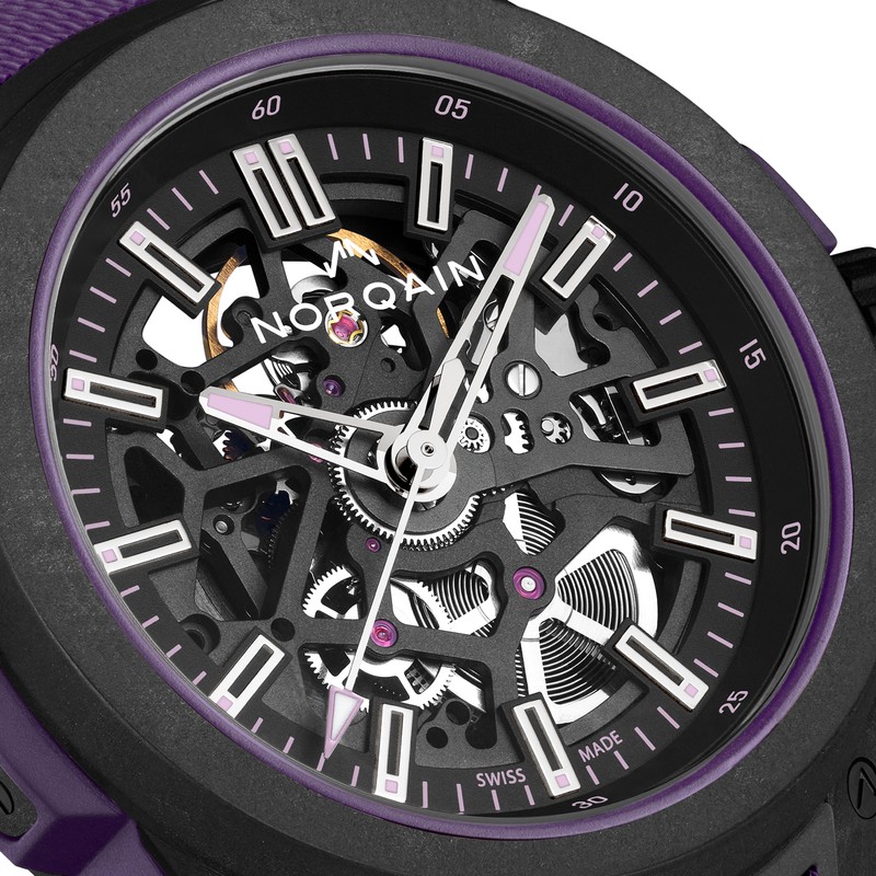 「ワイルド ワン スケルトン 42mm パープル リミテッドエディション」自動巻き、NORTEQ®ケース（42mm）、ラバーストラップ。200m防水。99万円／ノルケイン（ノルケインジャパン）