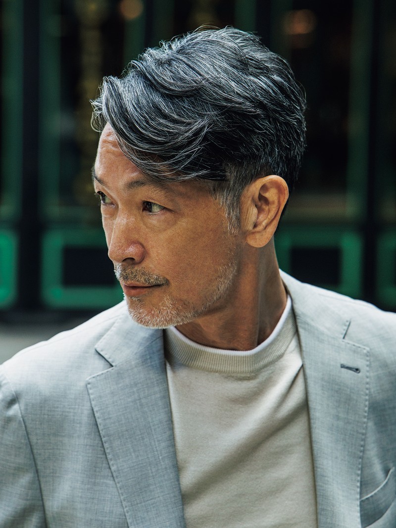 【髪型実例】40・50代イケオジにおすすめは「白髪ぼかしのハイライト」「ちょいパーマの前髪」「丸の内ツーブロック」でした！