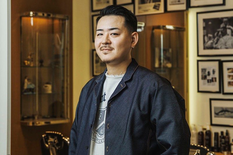 小林佑輔さん（33歳・理容師）