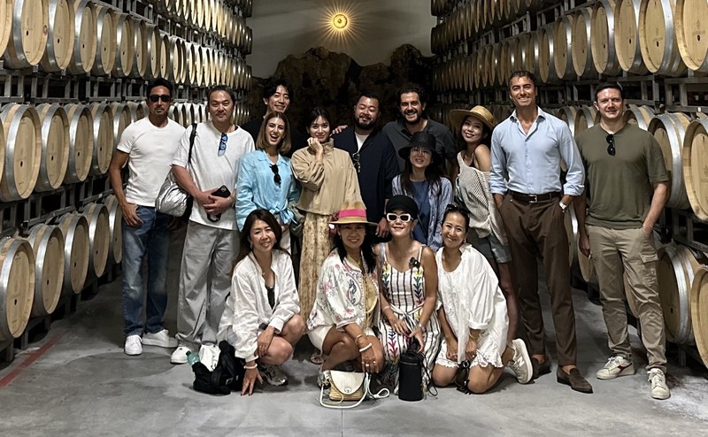 今回のツアー一行。豪華な顔ぶれに混ぜていただきました。