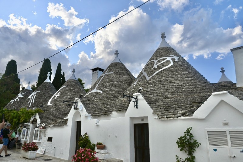 おとぎ話の世界が広がる人気の観光地、アルベロベッロ。